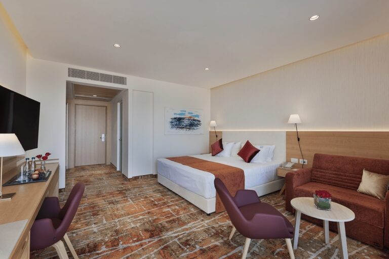 Lot Hotel