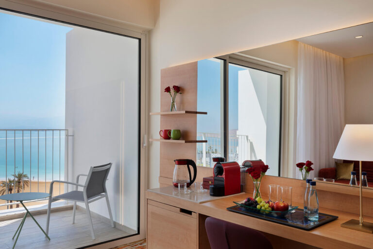 Lot Hotel