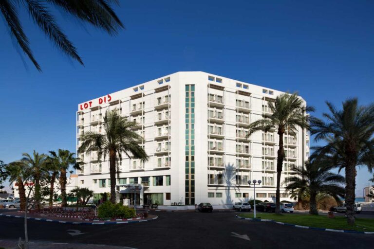 Lot Hotel