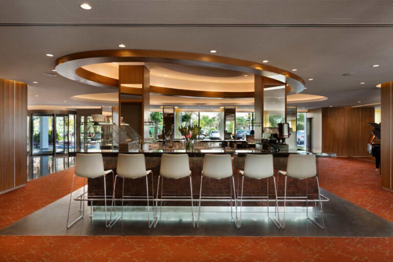 Lot Hotel
