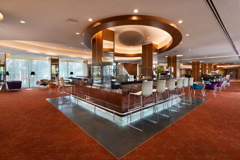 Lot Hotel