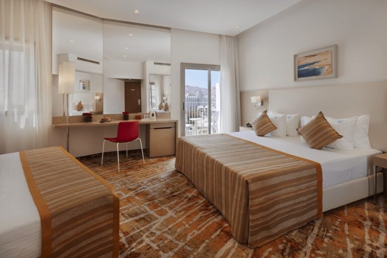 Lot Hotel