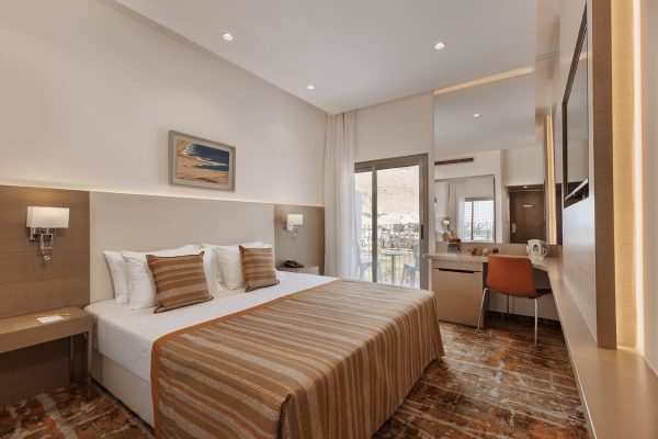 Lot Hotel - Standard room with view to Mountains