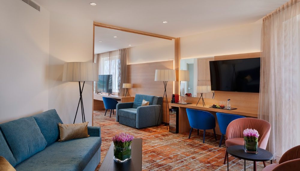 Suite1